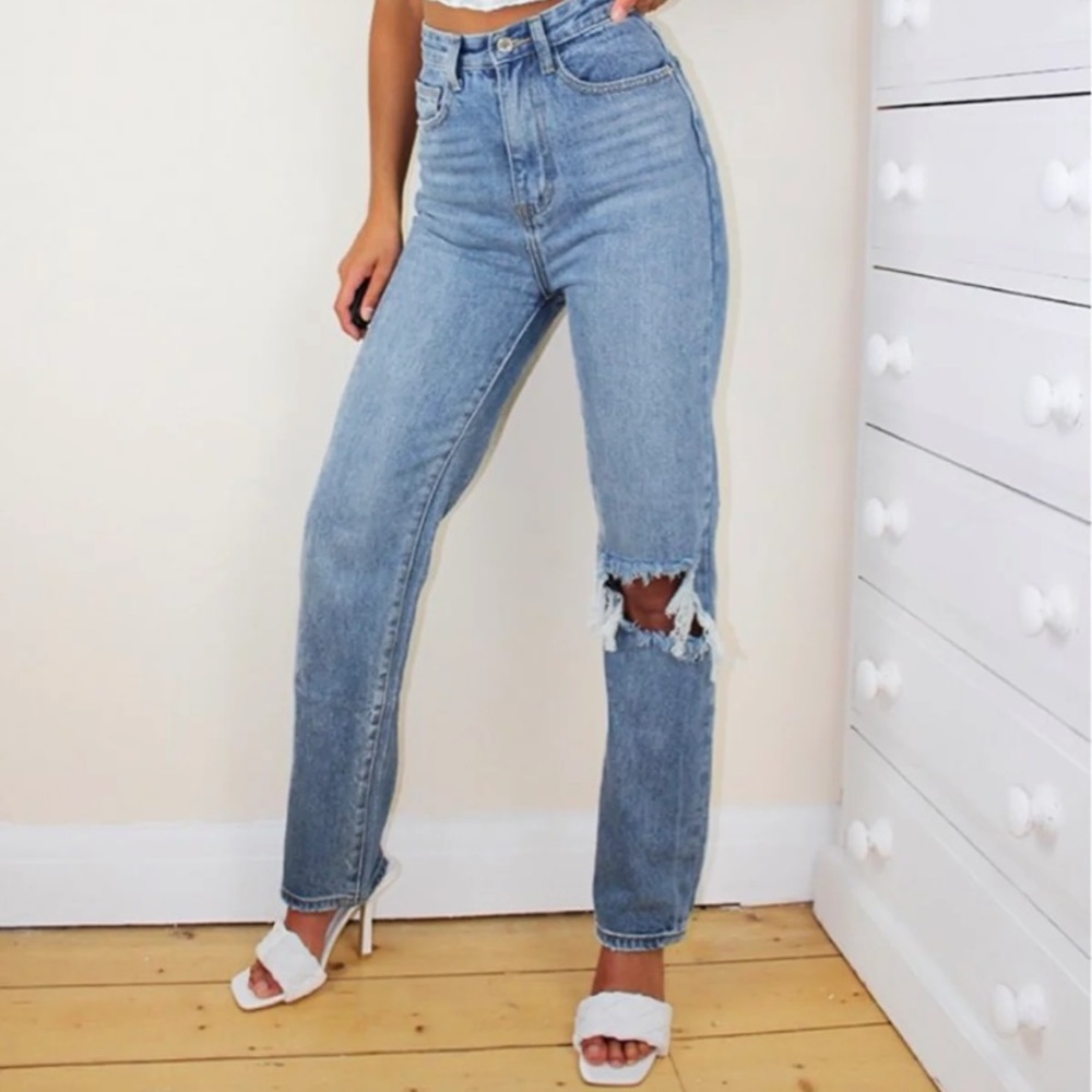 Straight Jeans